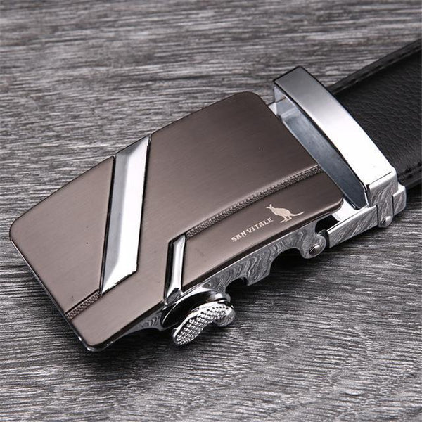 Fashioned Metal Buckle